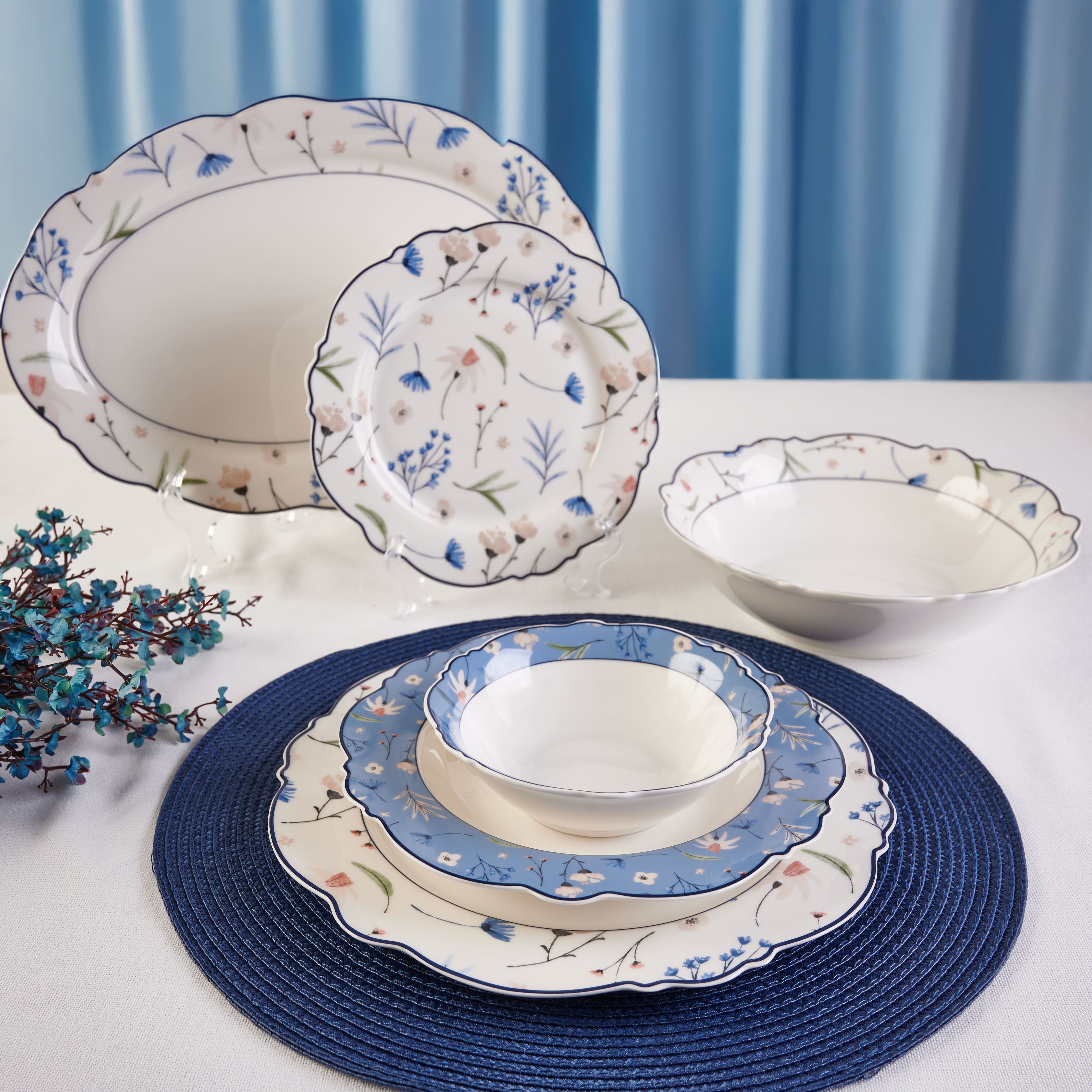 طقم سفرة من سوليتير أزرق متعدد الألوان، 27 قطعة, طقم سفرة يكفي لـ 6 أشخاص